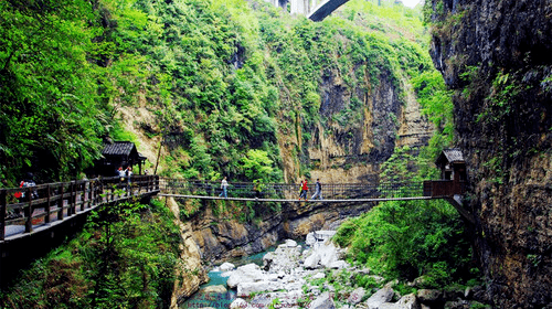 武汉,荆州,宜昌三峡人家,三峡大坝,神农架,恩施大峡谷,武当山