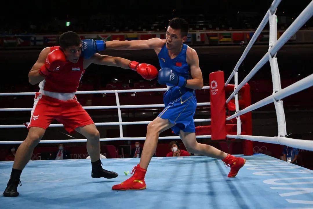 中国拳击开门红!陈大祥4-0晋级东京奥运会81公斤级16强