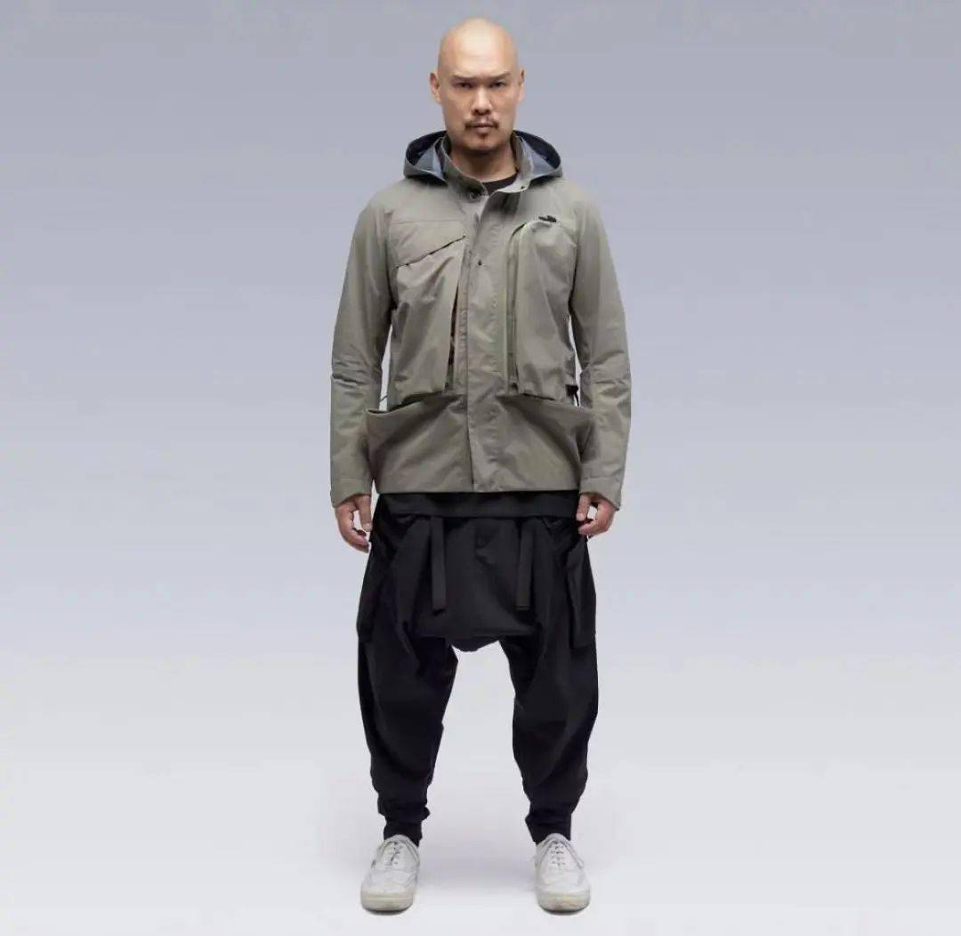 sacai x acronym型录亮相,解构机能风才是永神?