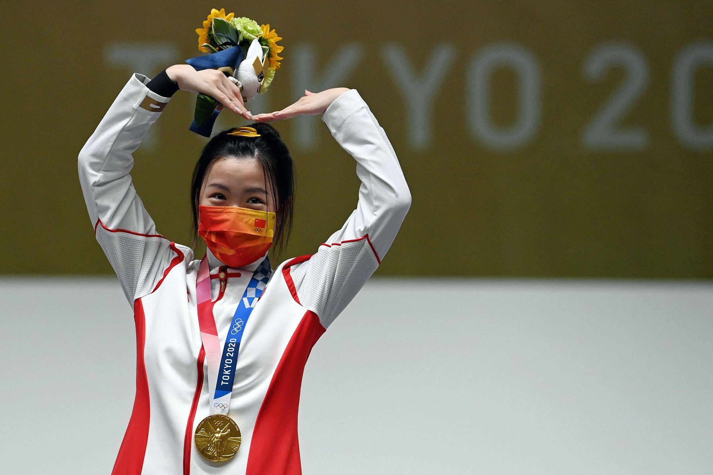 7月24日,东京奥运会女子10米气步枪,杨倩夺得冠军,为中国代表团揽入本