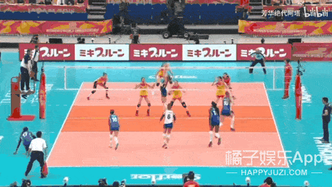 ▼来看一些埃格努的常规操作,东京奥运会开幕式奥运五环旗旗手之一