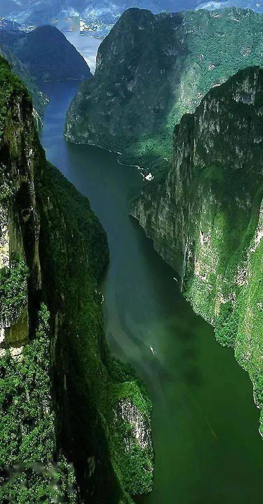长江三峡——巫峡