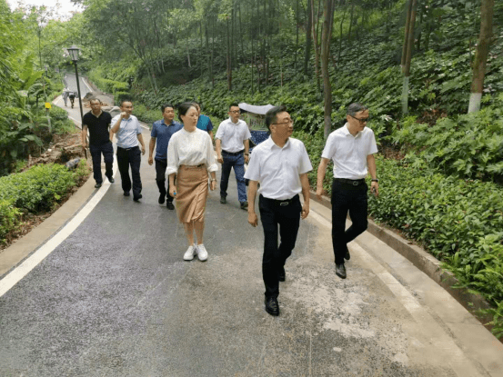 加快建设高品质生活示范区 两江新区在全国首创公园长