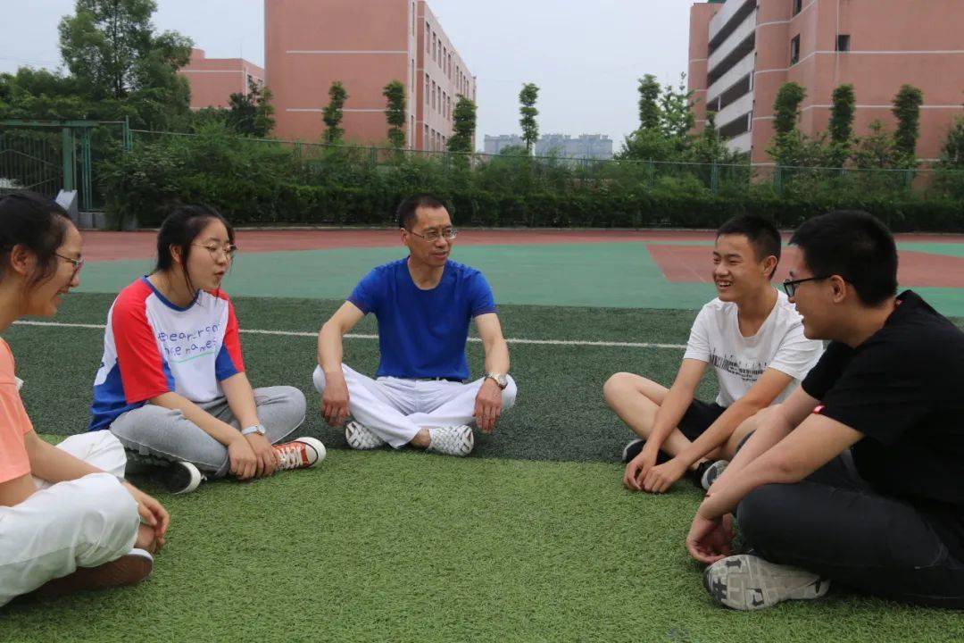 眉州教育先锋彭山二中教师李建明67