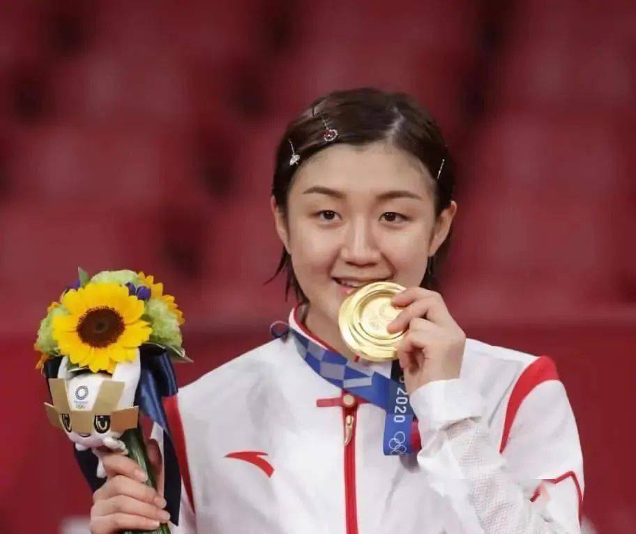 奥运冠军陈梦的腹肌教程,她的护肤步骤同样值得看!