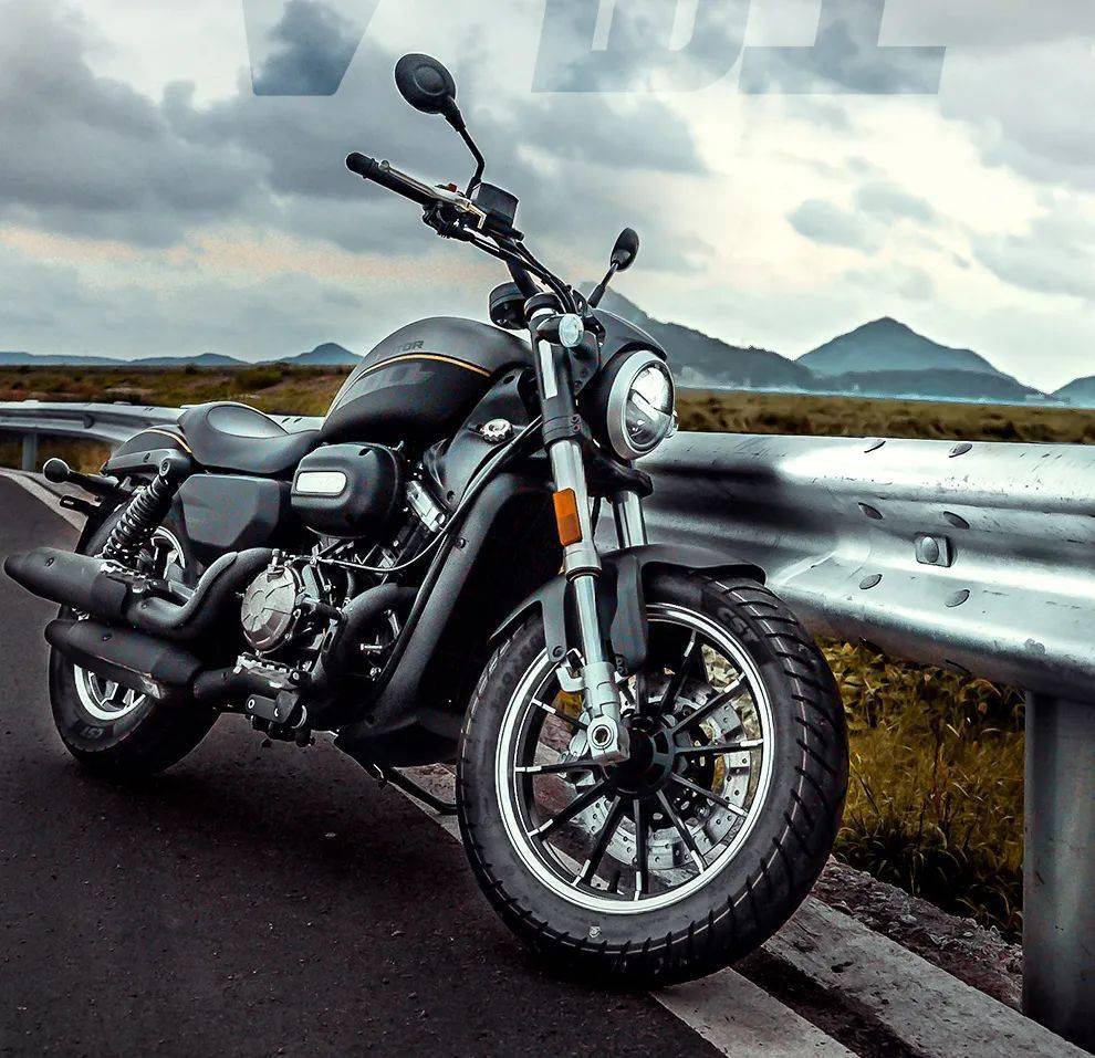 qjmotor闪300s正式推出将在重庆摩博会公布售价