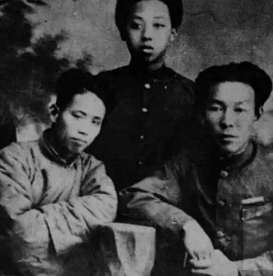 1952年,这兄妹俩才知道父亲是杨靖宇,烈士之后谢绝组织安排工作