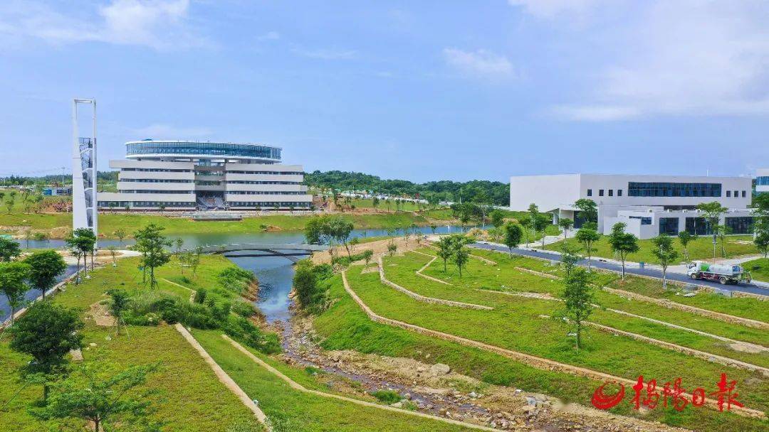 【最新】记者带你探营广东工业大学揭阳校区