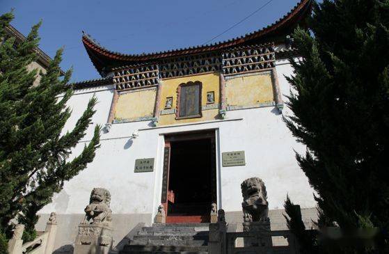 江神庙大门