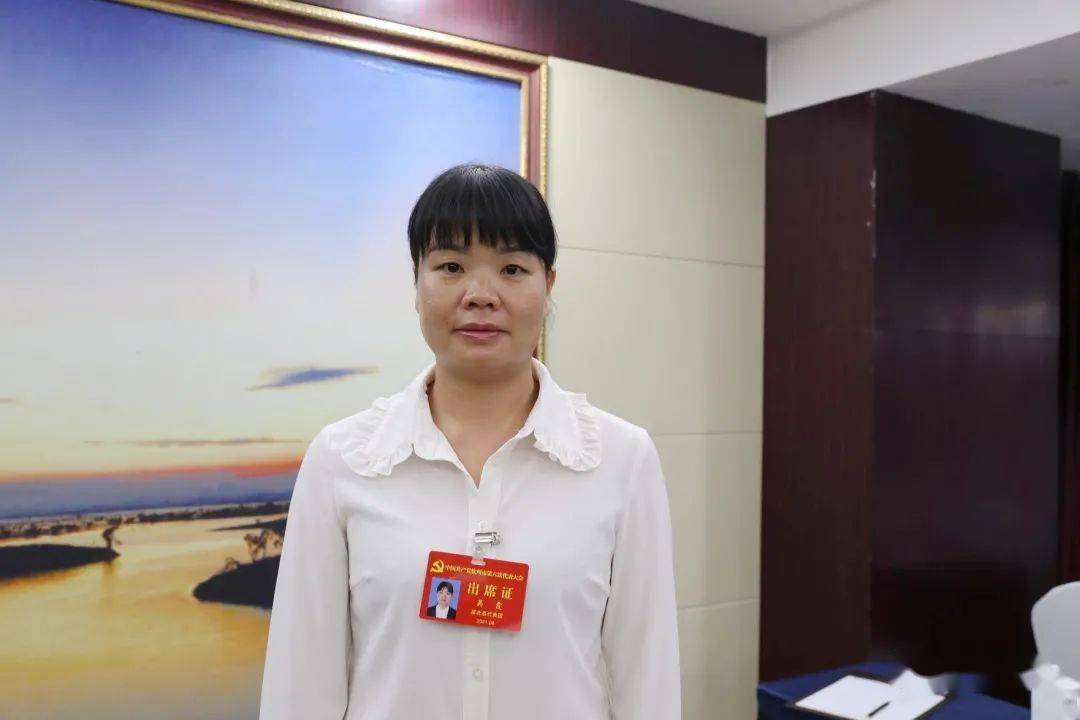 浦北县出席中国共产党钦州市第六次代表大会代表到驻地报到