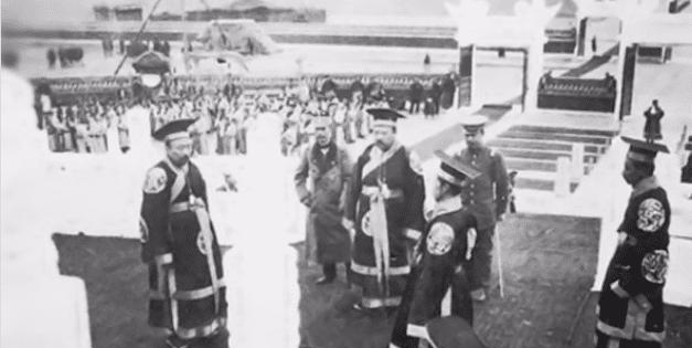 读史|"君宪负明公"?——民国四年的"洪宪"闹剧
