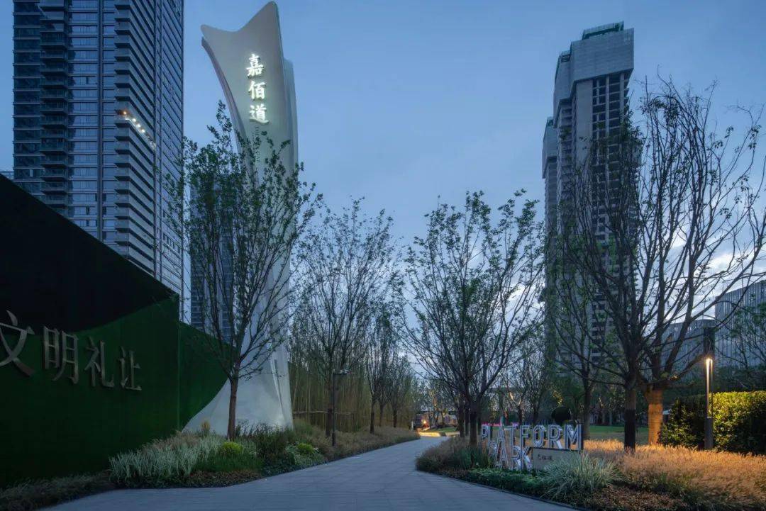 百年车站的蝶变宸嘉100月台公园张唐景观