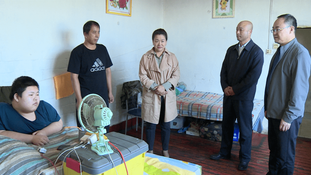 市残联到我旗调研督导残疾人重点工作