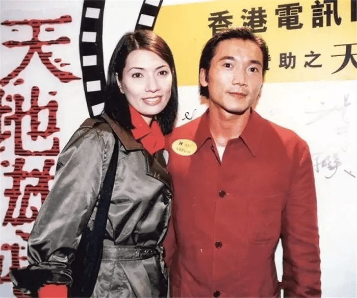 香港影坛12位冷门混血女星邹兆龙老婆上榜钱小豪前妻也在其中
