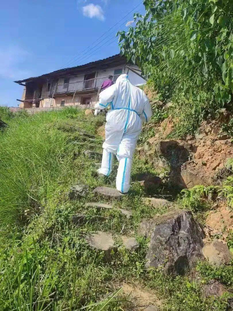 龙岩抗疫逆行者的战地纪事_核酸