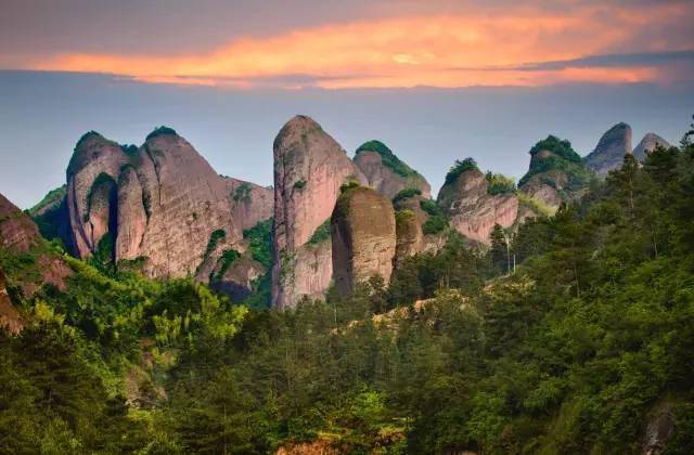这个中秋到铜钹山景区猜灯谜赏美景祈福好玩又好看