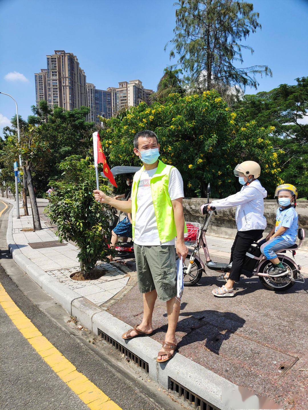 陈秀颖爸爸戴子涵妈妈冯昭瑞家属何沐蓉妈妈黄殊桐爸爸江宛凌爸爸李书