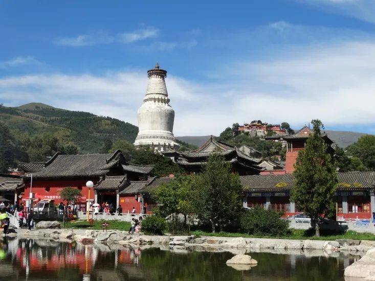 关于五台山景区对忻州市注册车辆实行单双号限行的通告