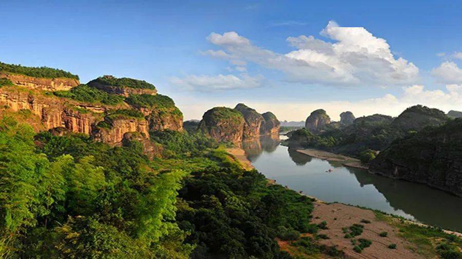 世界旅游日 | 拥抱自然,乐享精彩!_龙虎山