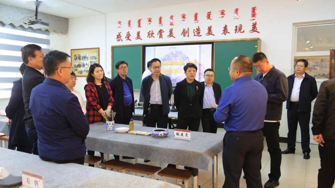 武川县教育考察团到伊旗考察交流教育体制机制综合改革经验