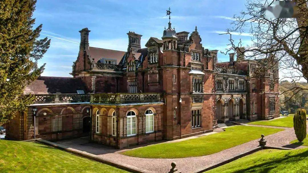 伦敦大学皇家霍洛威学院(royal holloway) 上述是环境治安最安全的