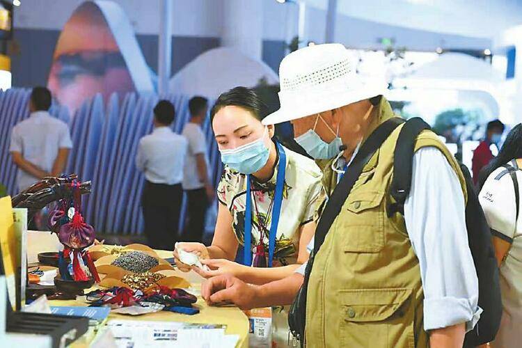 药材|“川字号”中医药产业驶向快车道