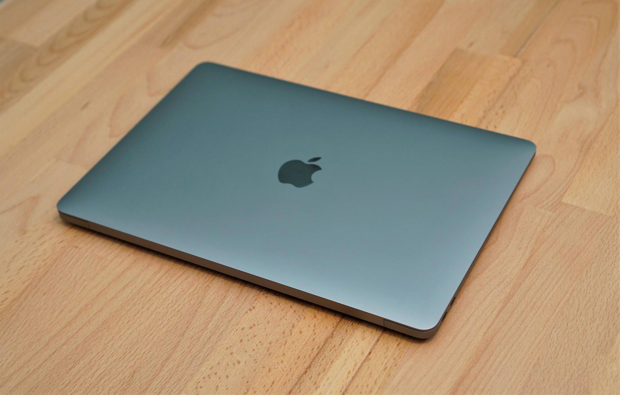 对于大多数人来说,最好的笔记本电脑是 apple macbook