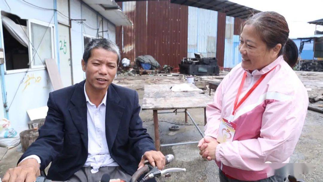 老友帮公益团队实地了解情况助黎东升实现微心愿