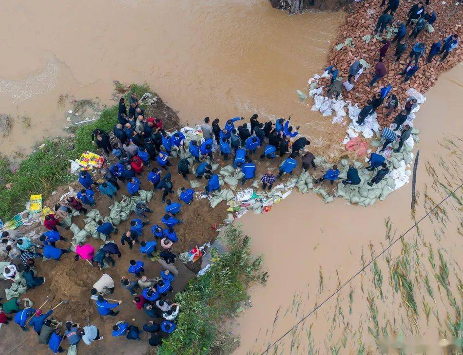 山西暴雨,5.5万人转移:对不起,我不敢看山西人的朋友圈