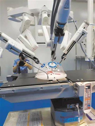 打破国外垄断国产手术机器人妙手将于年底走向市场