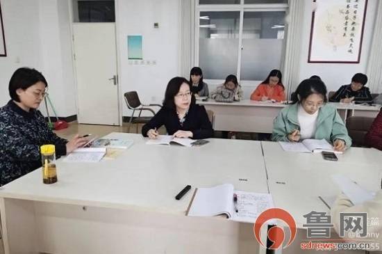临沂第八中学开展语文大阅读教学培训研讨会