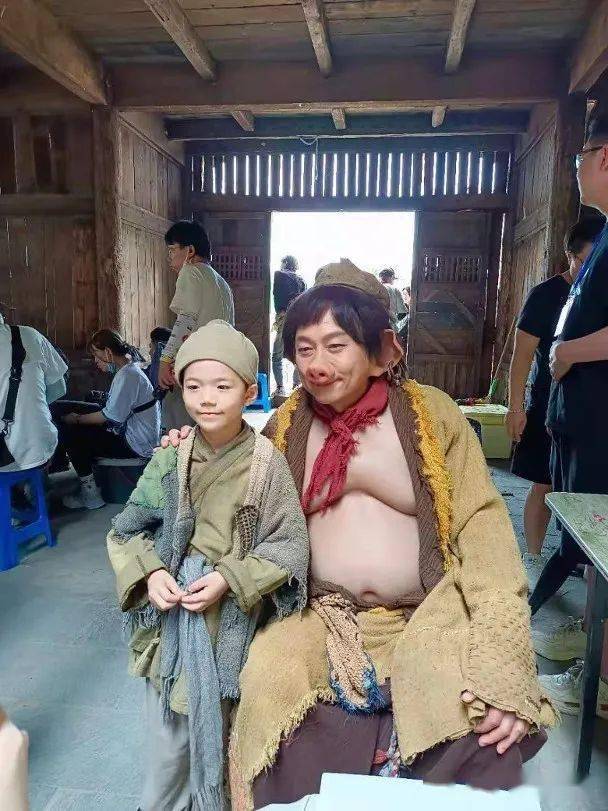 黎耀祥相隔20几年再演猪八戒!