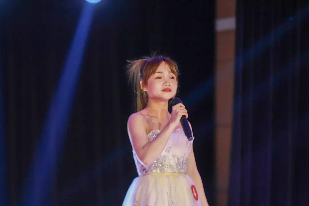 浮声如梦声入人心
