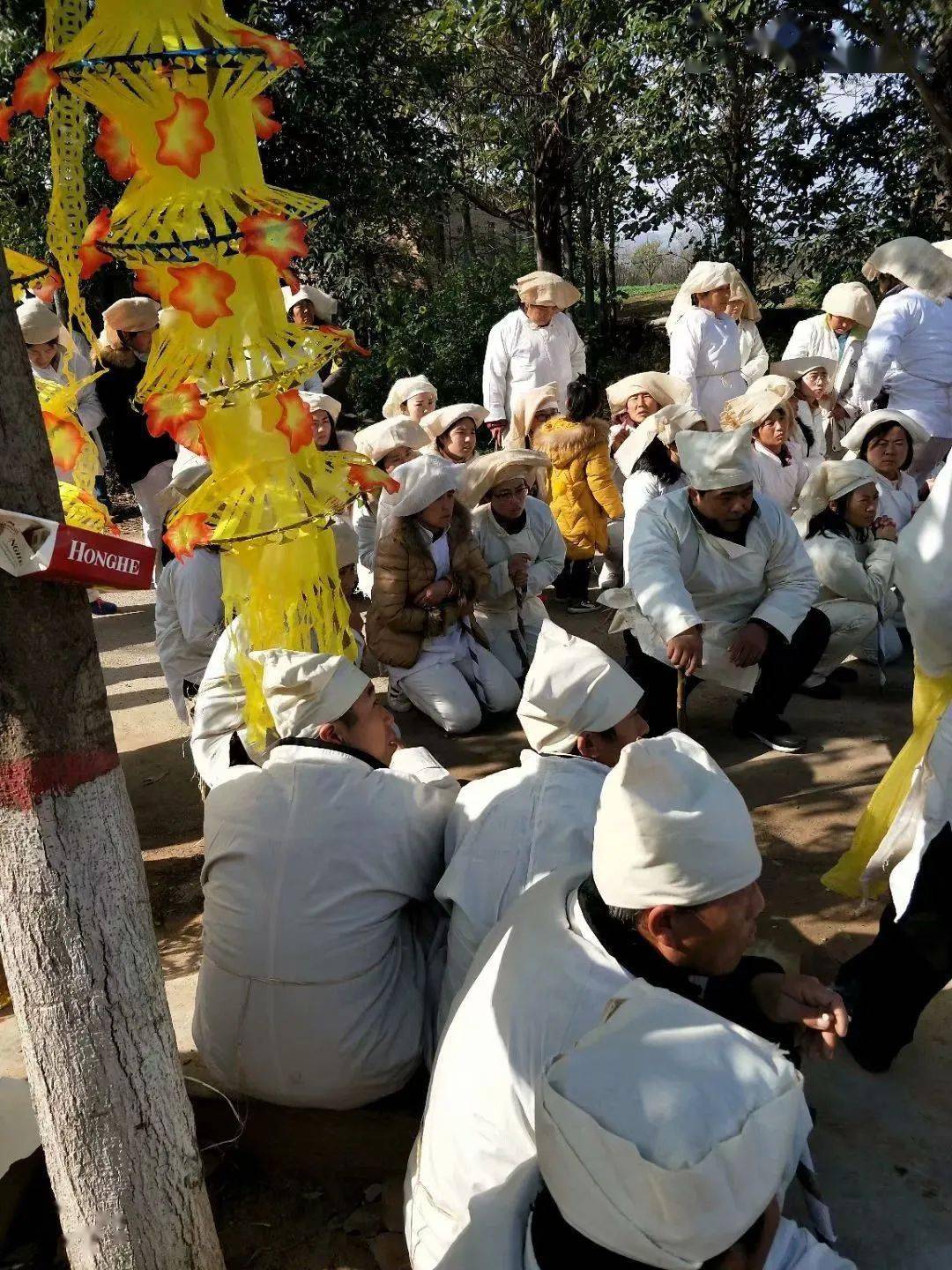万不可糊弄死人,以免孝气不散,霉运缠身.