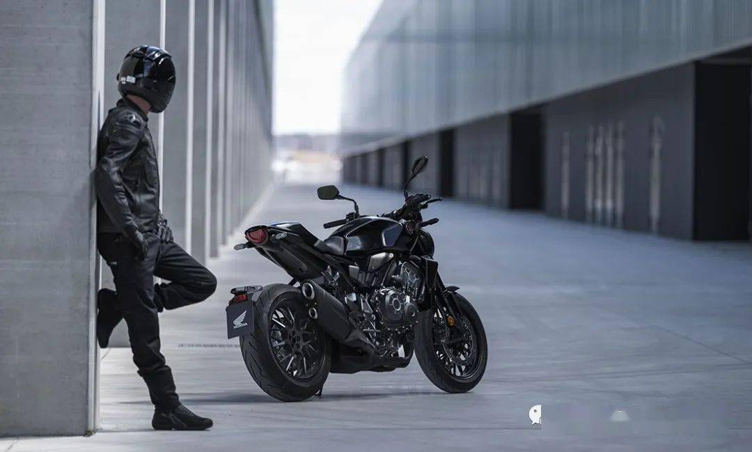 【接受预订】纯烈性情 重燃心魄-本田2021款cb1000r