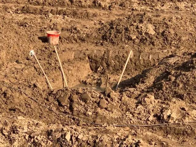 鳌头周古墓最新消息!挖掘的两个棺椁已经打开.