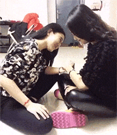 糗gif:我现在一点也不反感广场舞,你呢?_什么_媳妇