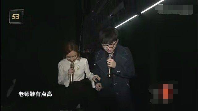 刘惜君与毛不易唱情歌很有爱,他的反应让薛之谦笑了_爱情_芬芳_带着