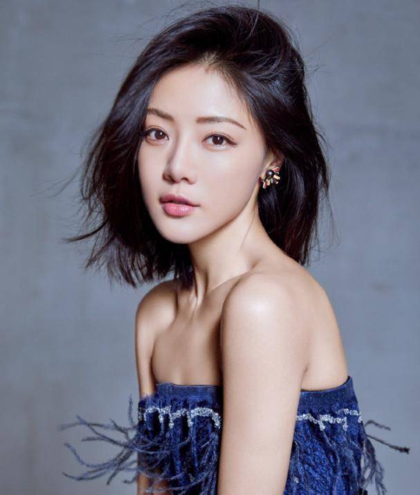 小姨妈邓家佳年近40终获女主扬名立万演技终被认可