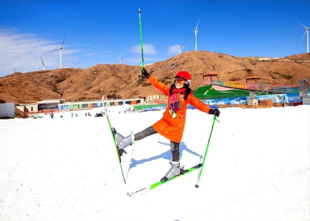 天湖滑雪场25日-26日开业狂欢不加价!平日雪票周末用