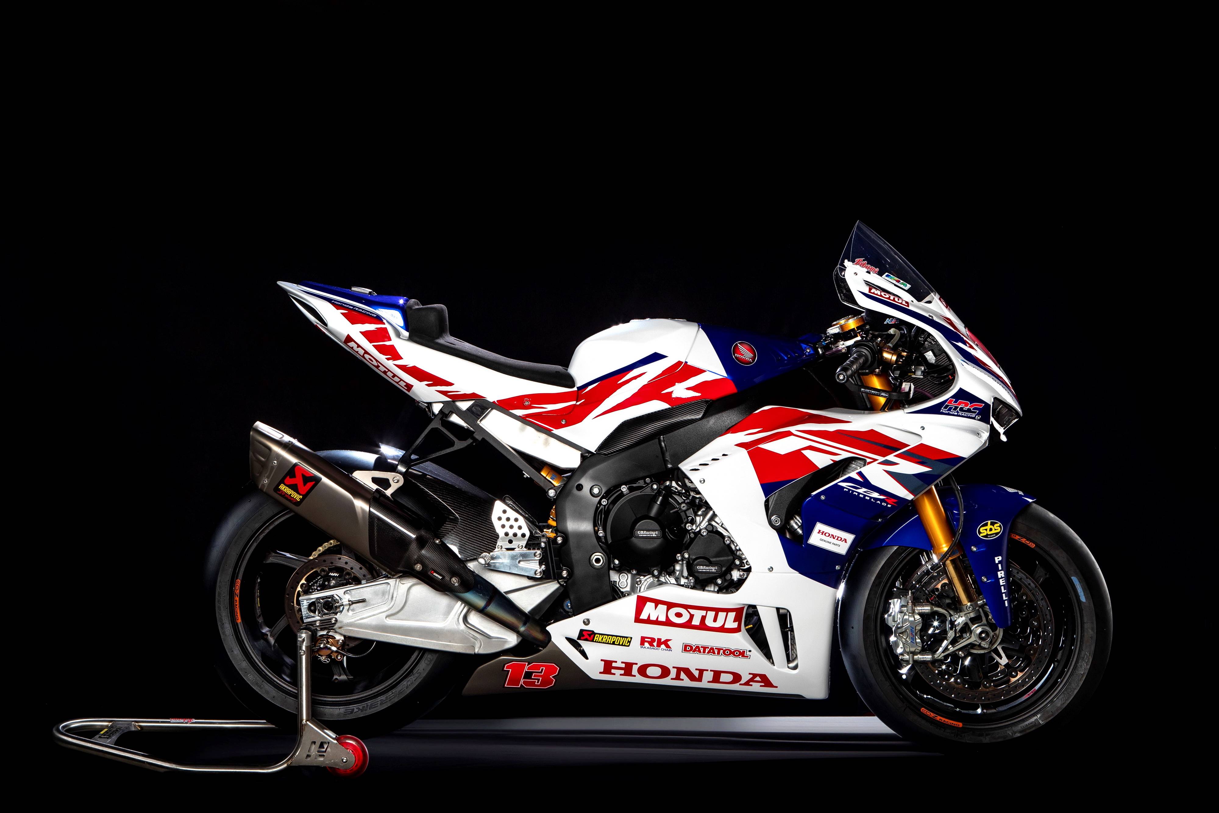 车队所使用的 bsb 规格 cbr1000rr-r sp 赛车,以