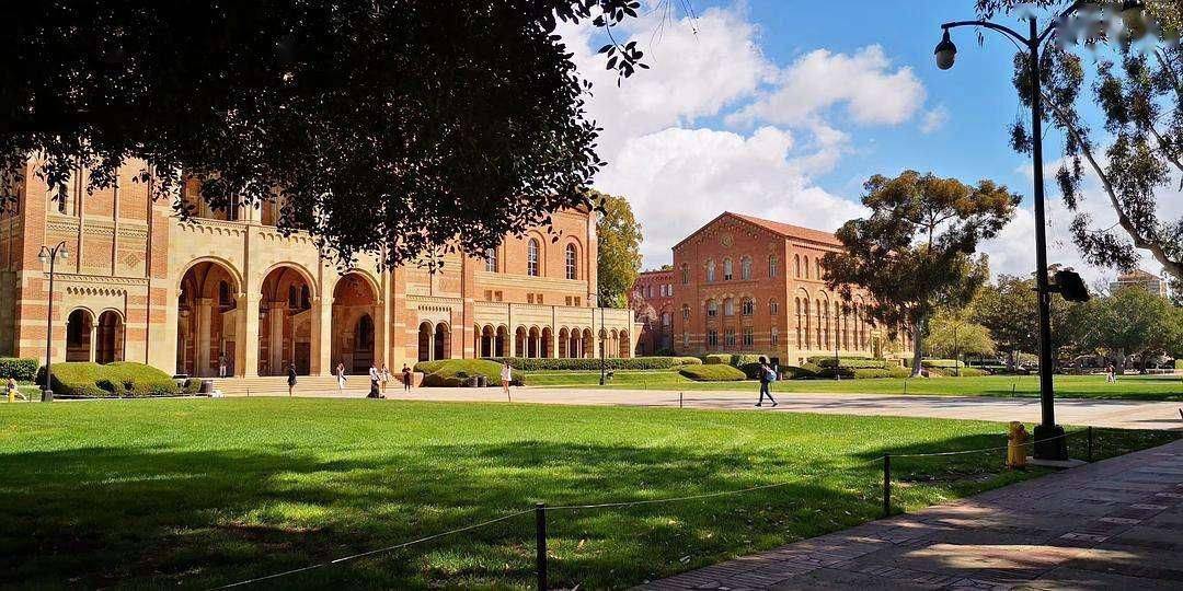 在us news最近发表的《2020美国公立大学排名》中,ucla总算击败了