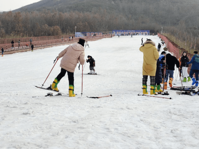 徐州督公山滑雪乐园