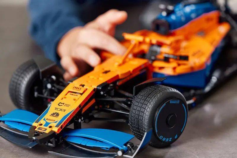 lego42141科技系列迈凯伦一级方程式赛车mclarenformula1racecar