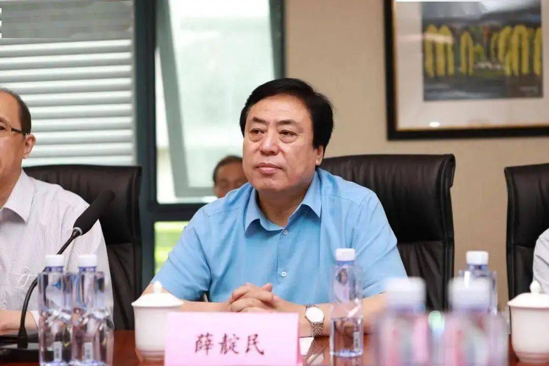 阳光焦化集团由薛靛民创办于1988年,前身为西铁商贸清涧选煤厂,并于