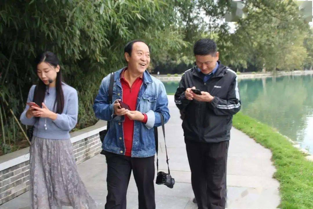 牛群的县长往事痛哭着离开其实他只想做一个好人