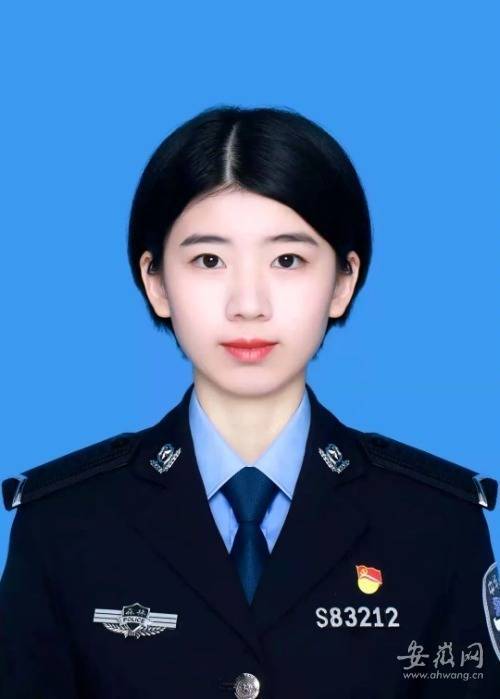 最闪亮的坐标我穿上警服一定比您帅安徽一烈士的女儿致信爸爸