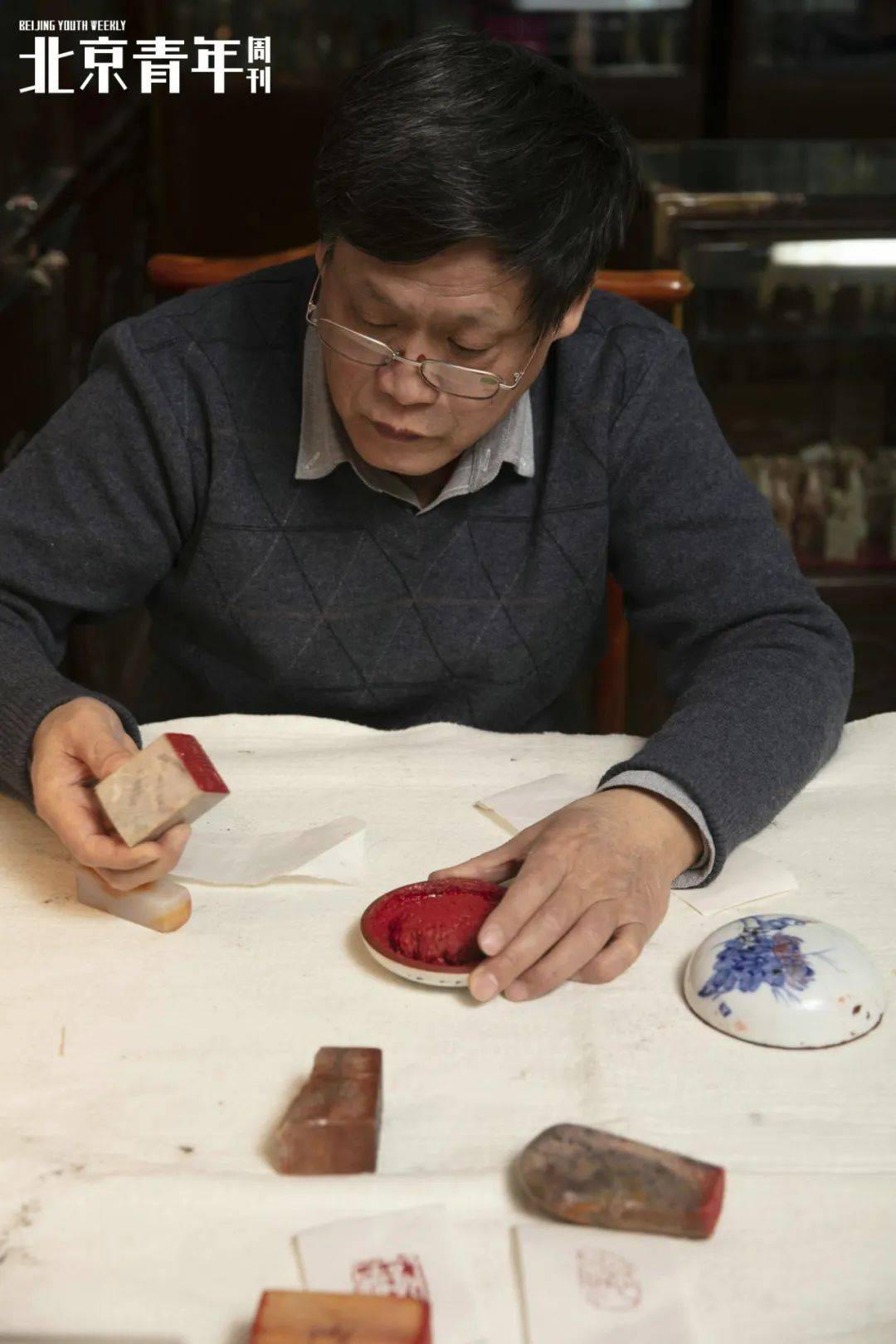 书法篆刻师段京良:以刀代笔 艺无止境_印章_汉印_艺术