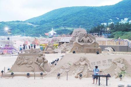 浙江舟山国际沙雕节正式启幕_新华社_朱家尖_旅游
