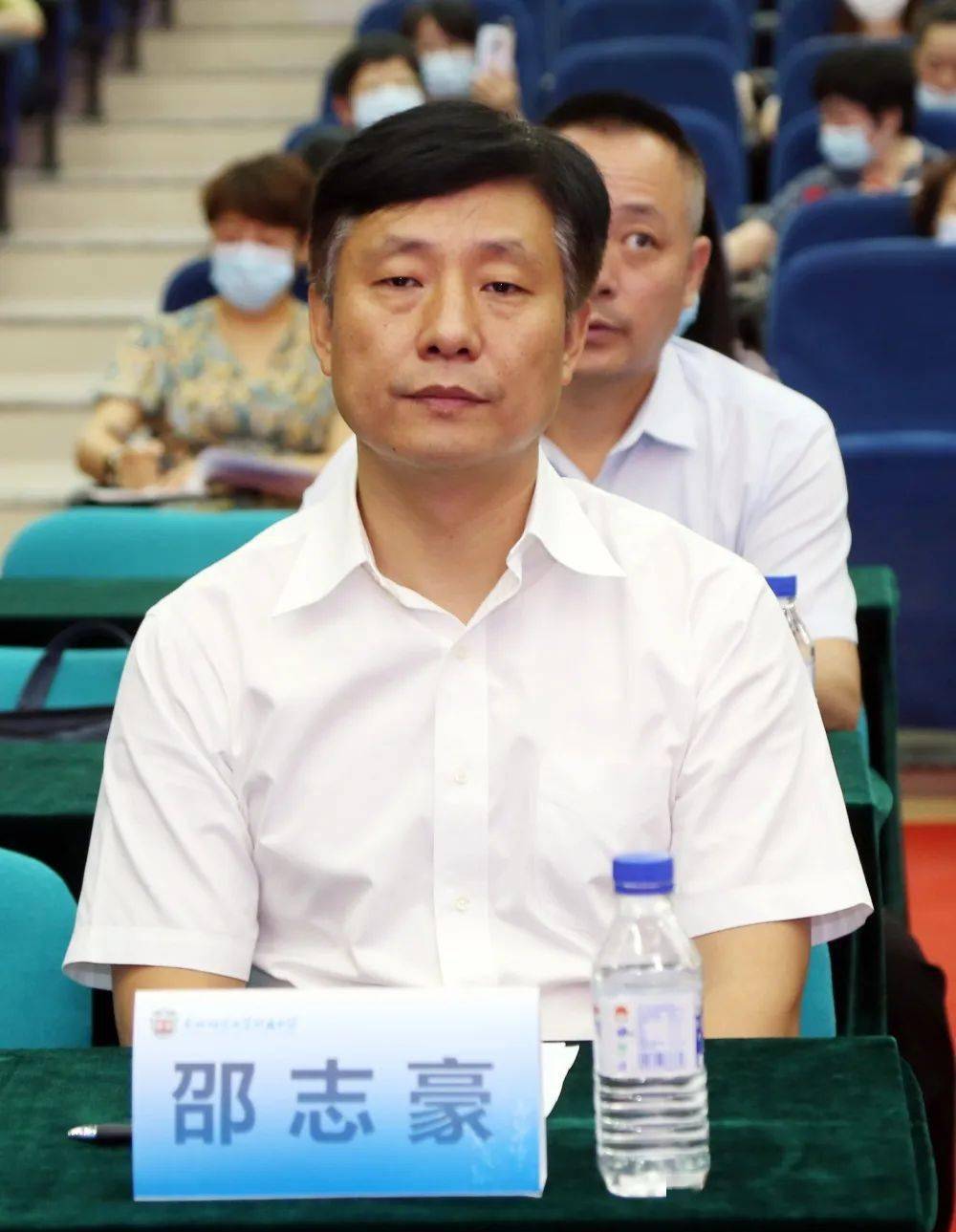 厅基础教育处副处长杨锐,吉林省教育科学院院长与兼党委书记郭天宝,副